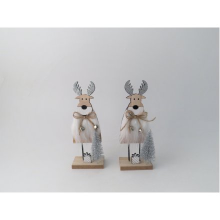 Wooden Reindeer with Tree Ornament